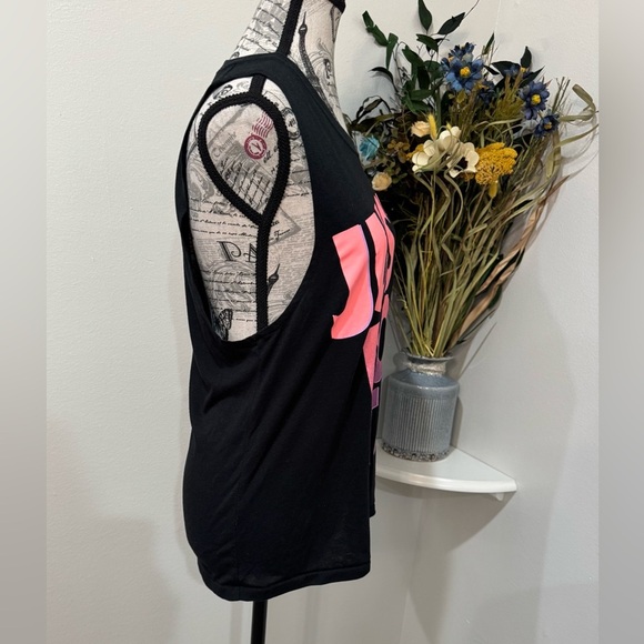Nike Activewear Black and Pink Graphic Muscle Tee size XS - Picture 2 of 9